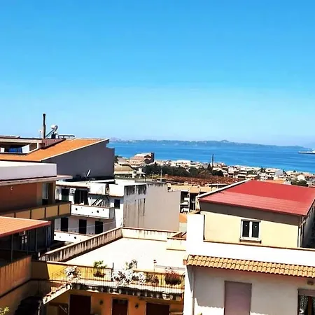 Venetico Holidays Apartment Spadafora